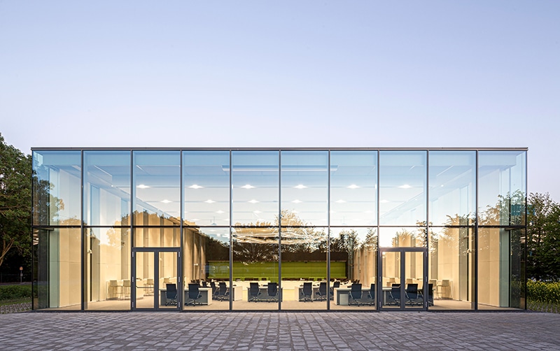 Raadszaal van gemeentehuis Woerden