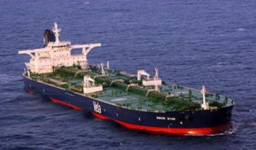 Noise from moored ships